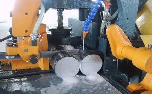 马湾镇卧式带锯床的送料方式有哪几种? 马湾镇卧式带锯床的送料方式有哪几种?